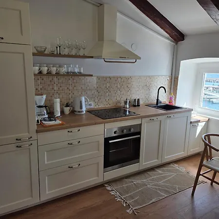 Apartament Portside *