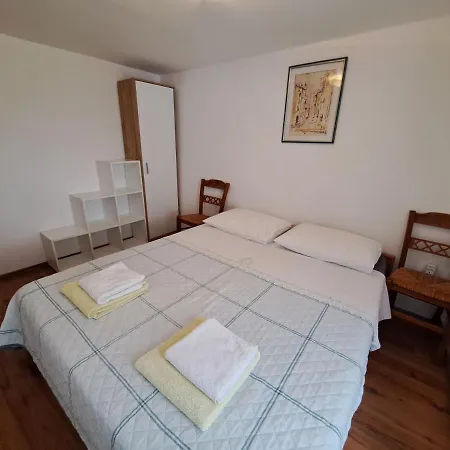 Portside * باشْكا