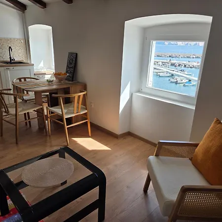 Apartment Portside